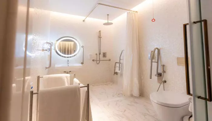 هتل ایندیگو داون تاون دبی
